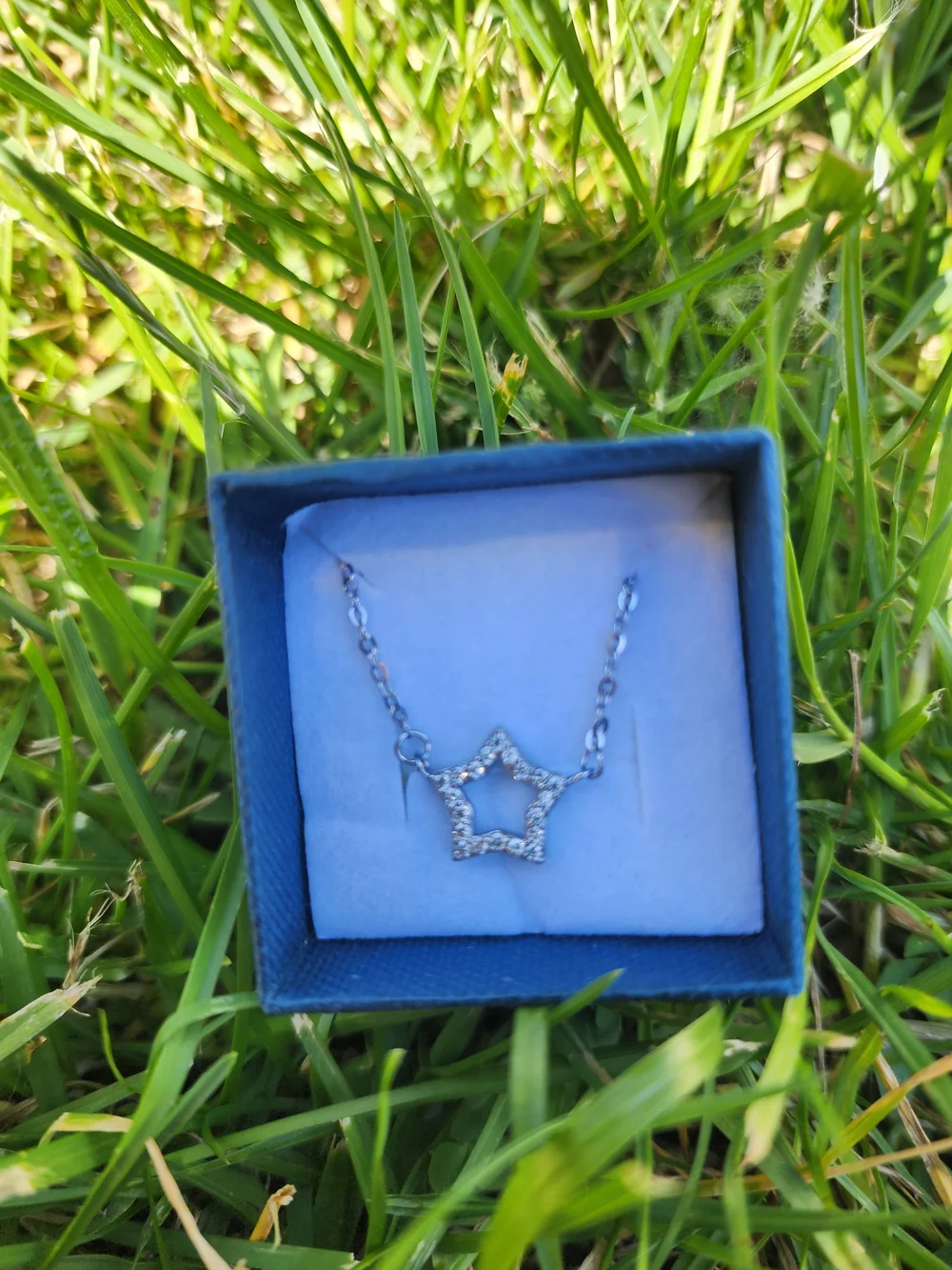 NWT Elegant Sterling Silver Star Necklace W/Blue Gift Box From Poland 18" 2g 925 - Picture 2 of 5